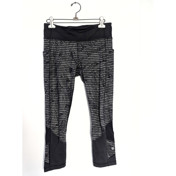 Lululemon Leggings Pace Rival Crop *Full-On Luxtreme (Size 6) - Picture 1 of 8